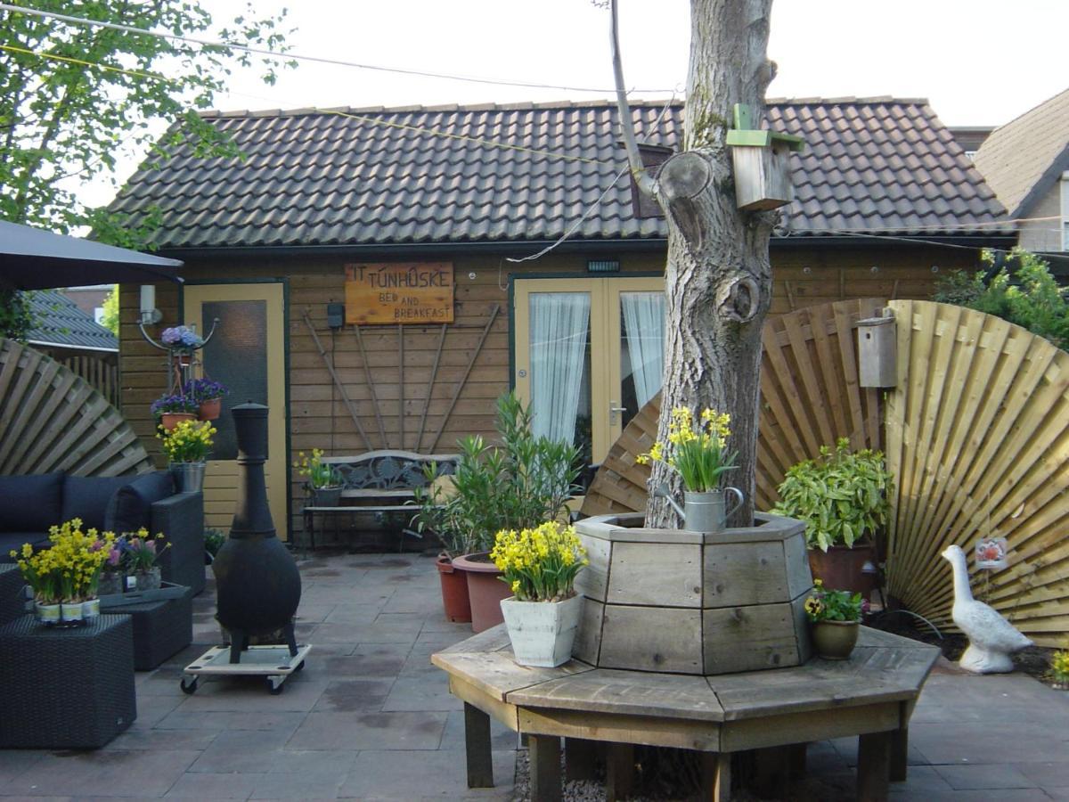 It tunhuske Bed & Breakfast Renkum Ngoại thất bức ảnh